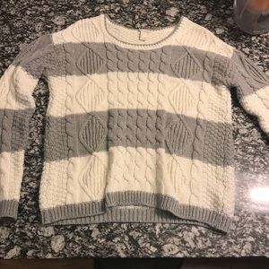 Forever 21 Oversized Cozy Cable Knit Sweater✨